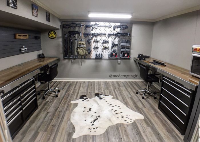 How to decorate a gun room