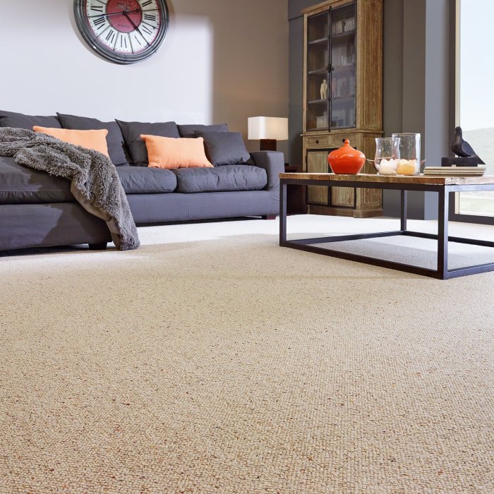 How to decorate rooms with carpets