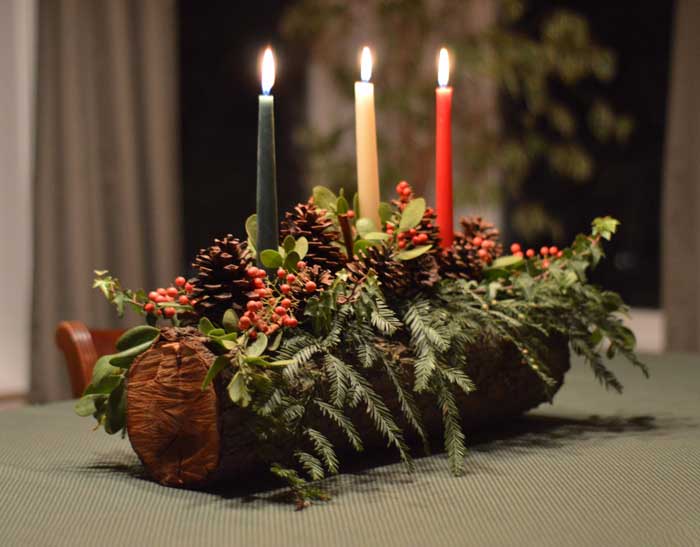 How to make a yule log decoration